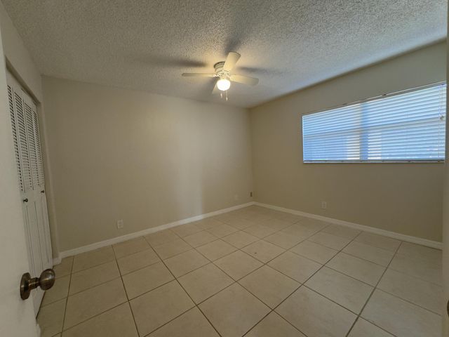 2800 Fiore Way 201, Delray Beach, FL 33445