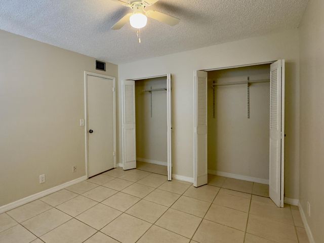 2800 Fiore Way 201, Delray Beach, FL 33445