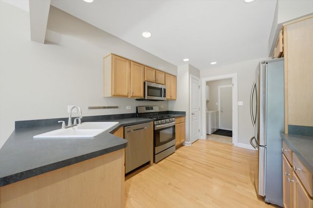11934 Sterling Drive, Orland Park, IL 60467
