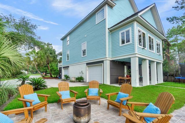 2301 N Creek Drive, Mount Pleasant, SC 29466