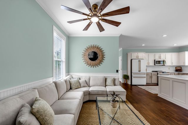 2301 N Creek Drive, Mount Pleasant, SC 29466