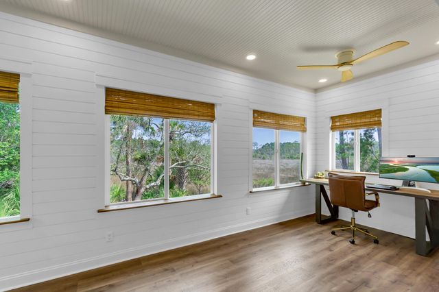 2301 N Creek Drive, Mount Pleasant, SC 29466