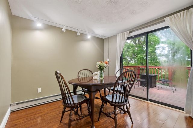48 Westview Rd, Worcester, MA 01602