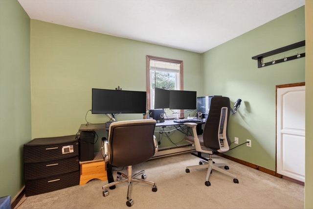 48 Westview Rd, Worcester, MA 01602