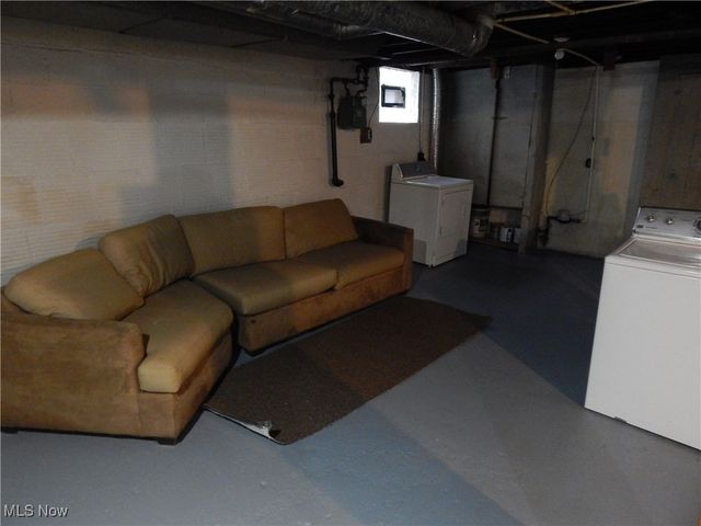 1361 Vane Avenue, Akron, OH 44310