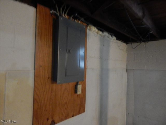 1361 Vane Avenue, Akron, OH 44310