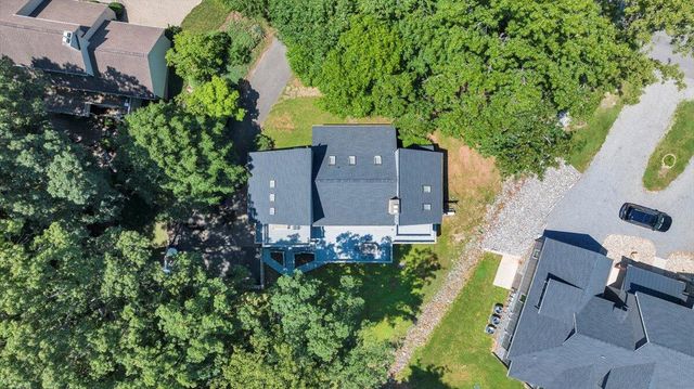 428 Anchor DR, Moneta, VA 24121