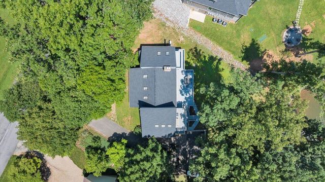 428 Anchor DR, Moneta, VA 24121