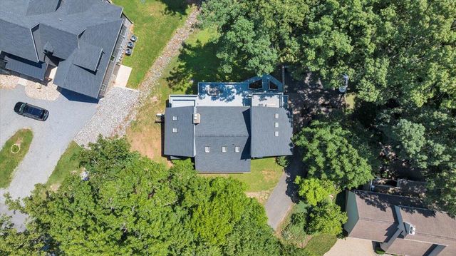 428 Anchor DR, Moneta, VA 24121