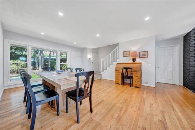 428 Anchor DR, Moneta, VA 24121