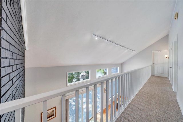 428 Anchor DR, Moneta, VA 24121