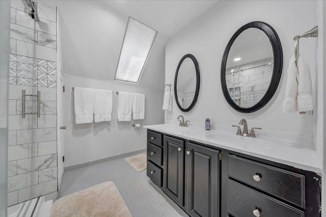 428 Anchor DR, Moneta, VA 24121