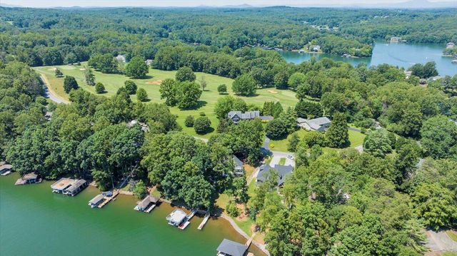 428 Anchor DR, Moneta, VA 24121