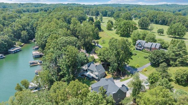 428 Anchor DR, Moneta, VA 24121