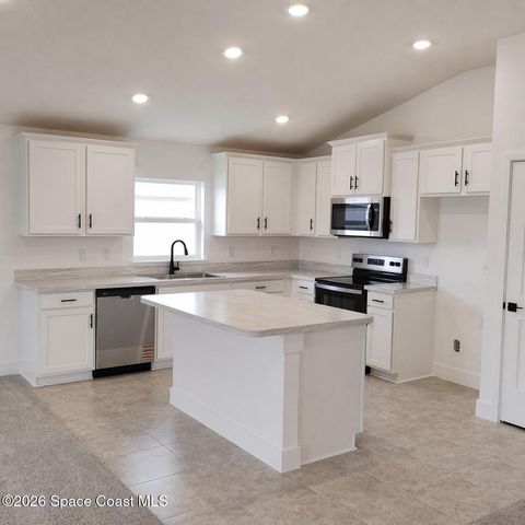 1526 Kylar Drive NW, Palm Bay, FL 32907