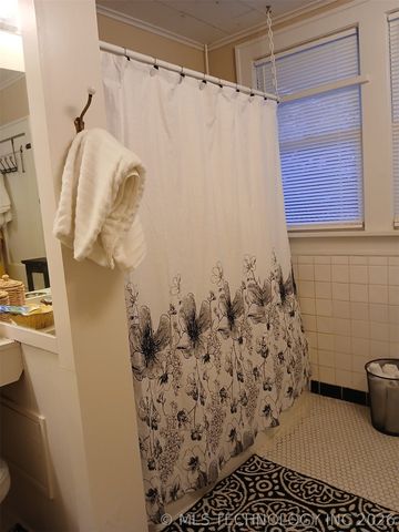 2427 Boston Street, Muskogee, OK 74401