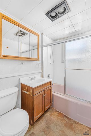 441 CAMBRIA ST, Newcastle, WY 82701