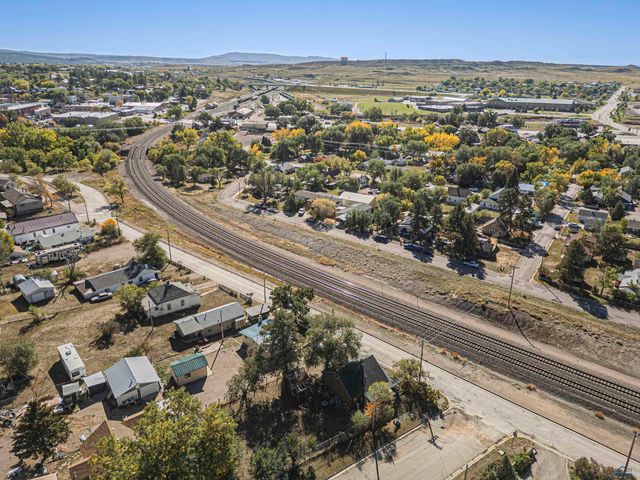 441 CAMBRIA ST, Newcastle, WY 82701