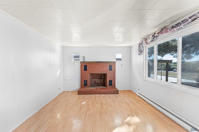 441 CAMBRIA ST, Newcastle, WY 82701