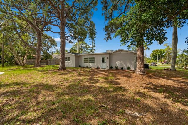 6116 7TH AVENUE DRIVE W, Bradenton, FL 34209