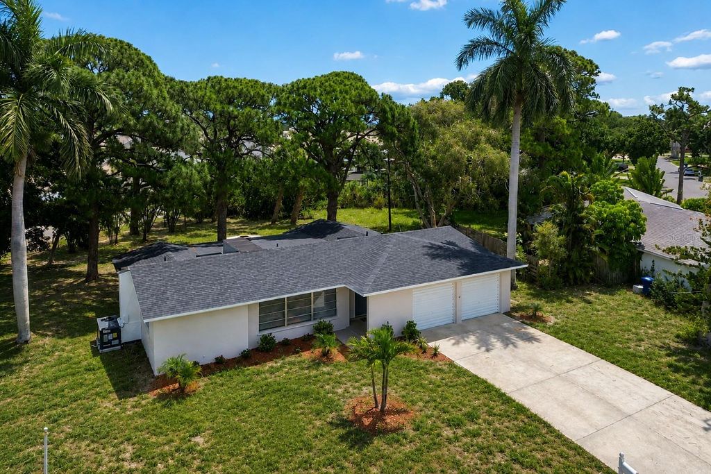6116 7TH AVENUE DRIVE W, Bradenton, FL 34209