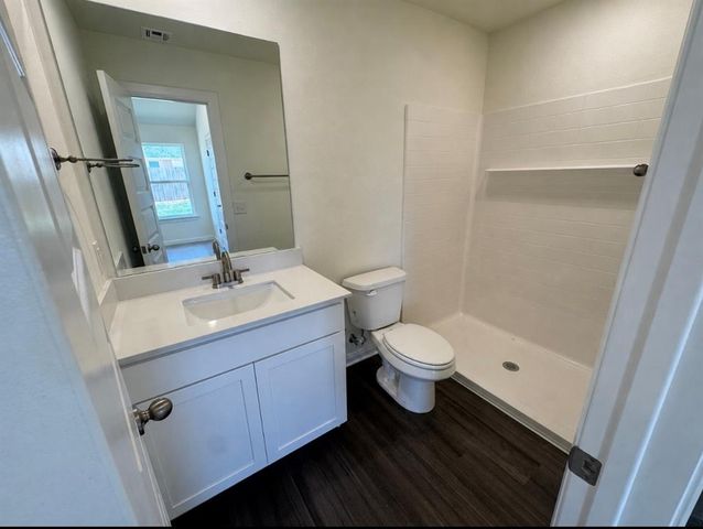 9200 Sweetwater Boulevard, Oklahoma City, OK 73160