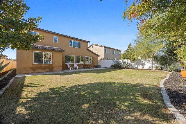 308 White Alder Drive, Bakersfield, CA 93314