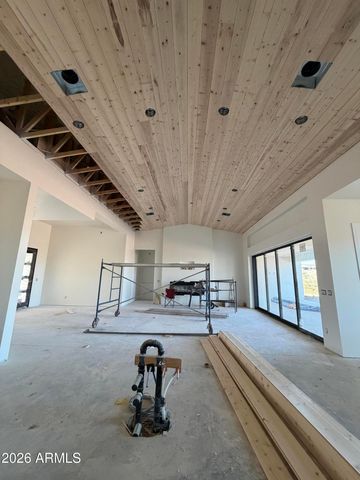 612 E AMBER SUN Drive, Phoenix, AZ 85085