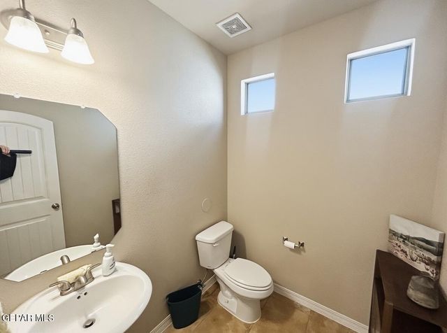 7504 DEWBERRY Drive, El Paso, TX 79911