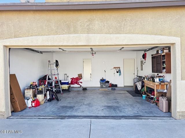 7504 DEWBERRY Drive, El Paso, TX 79911