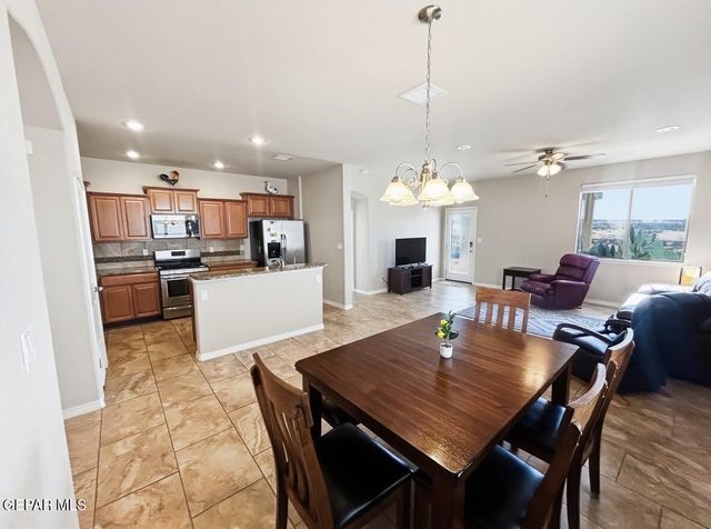 7504 DEWBERRY Drive, El Paso, TX 79911