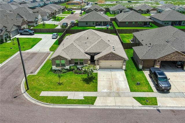 7617 Bayley Lane, Corpus Christi, TX 78414