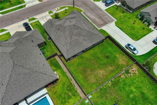 7617 Bayley Lane, Corpus Christi, TX 78414