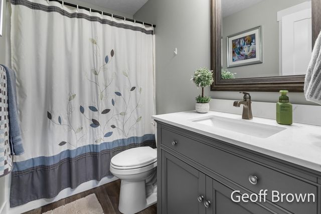 1667 Turtle Head Lane 63, Yankee Springs Twp, MI 49348