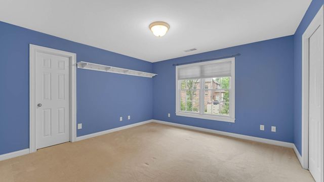 2506 Ashbourne Court, Valparaiso, IN 46385