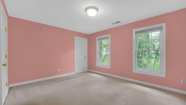 2506 Ashbourne Court, Valparaiso, IN 46385