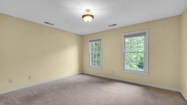 2506 Ashbourne Court, Valparaiso, IN 46385