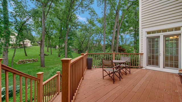 2506 Ashbourne Court, Valparaiso, IN 46385