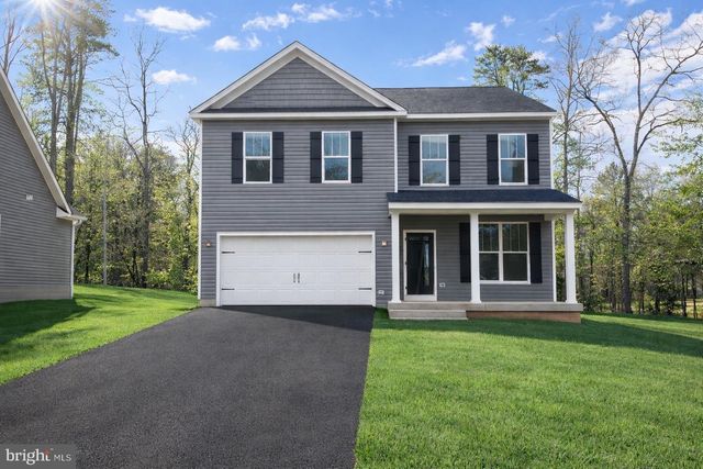 4230 LAKEVIEW PKWY, Locust Grove, VA 22508