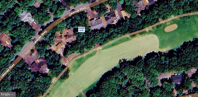 4230 LAKEVIEW PKWY, Locust Grove, VA 22508