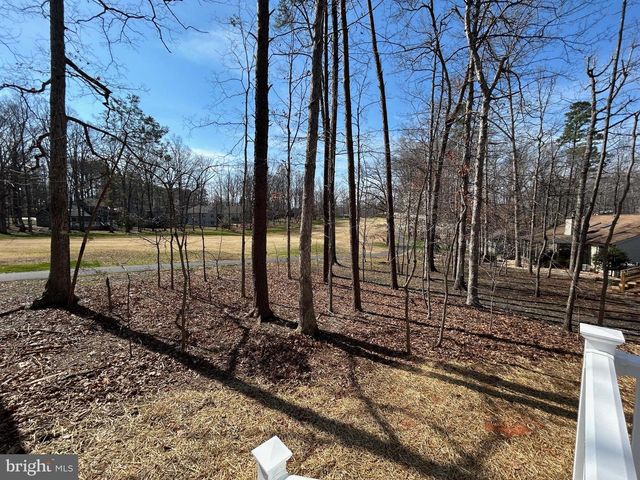 4230 LAKEVIEW PKWY, Locust Grove, VA 22508