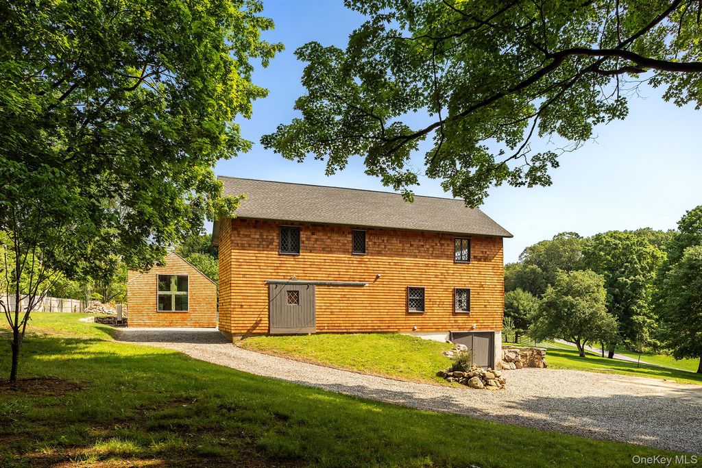 310 Mount Holly Road, Katonah, NY 10536