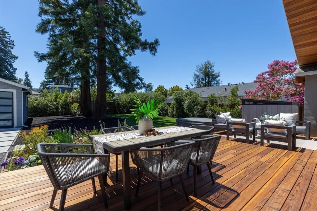 Image 33 of property listing at 488 Sapphire Street, Redwood City, CA 94062