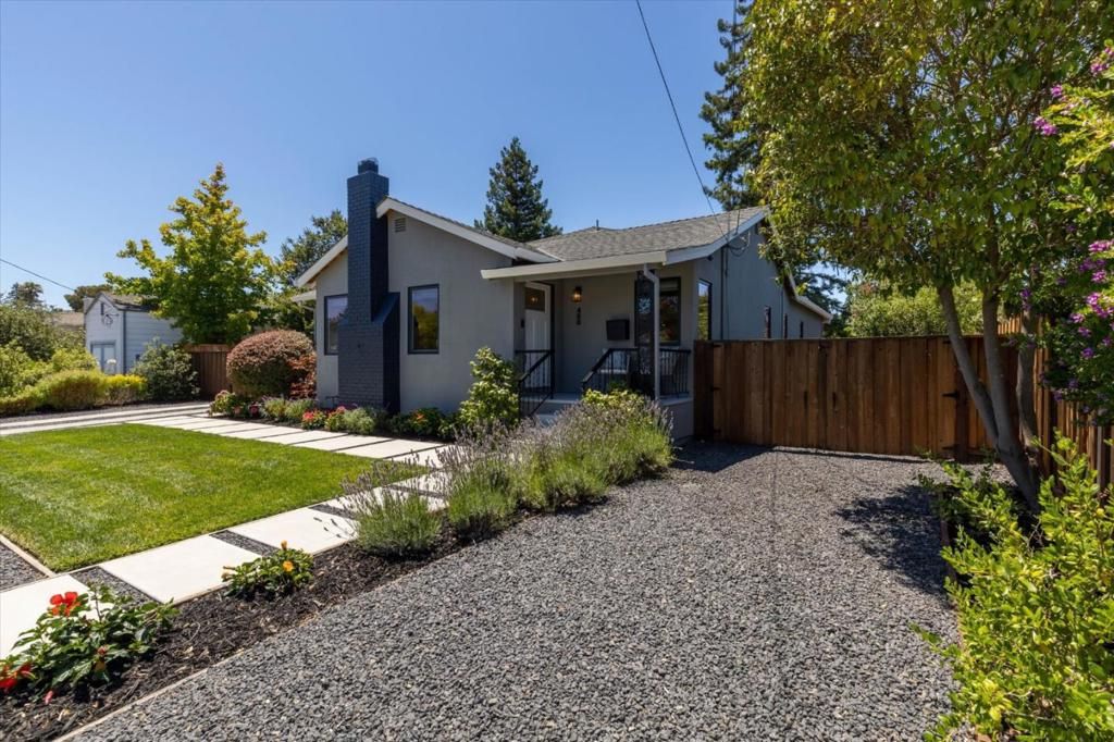 Image 4 of property listing at 488 Sapphire Street, Redwood City, CA 94062