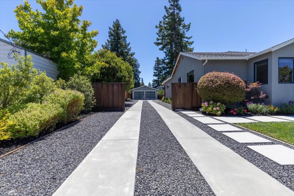 Image 42 of property listing at 488 Sapphire Street, Redwood City, CA 94062