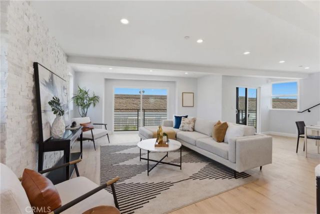 4743 Purdue Avenue, Culver City, CA 90230