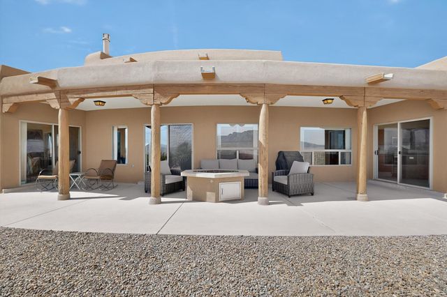 400 Paseo De Corrales, Corrales, NM 87048