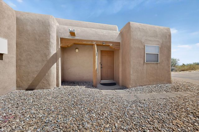 400 Paseo De Corrales, Corrales, NM 87048