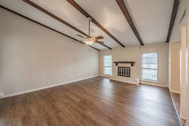 4017 Rushmoor Drive, Arlington, TX 76016