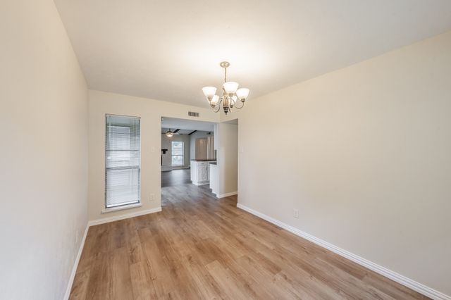 4017 Rushmoor Drive, Arlington, TX 76016